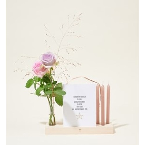 Memorial board Candles and Flowers